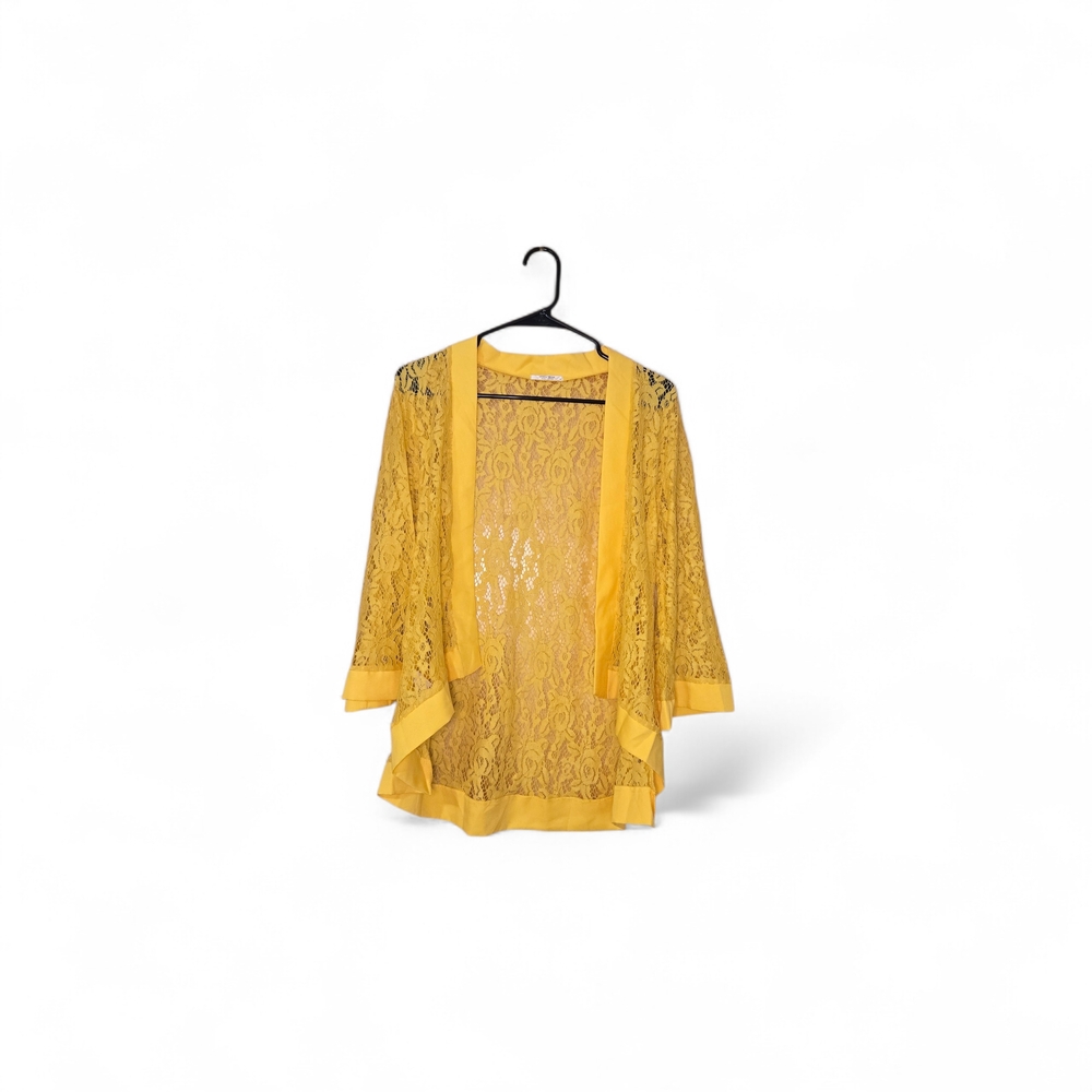 Elegant Yellow Lace Cardigan